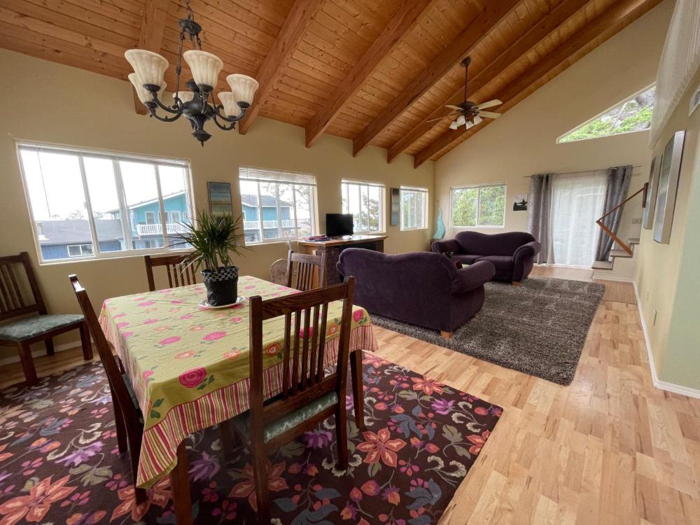 Bayshore RV Park & Guest Suites